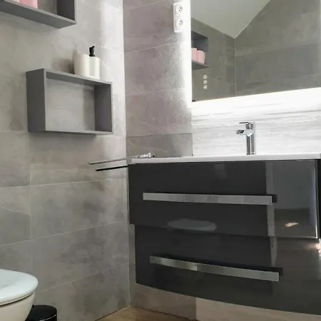 Casa vacanze Gîte Romeries, 3 pièces, 4 personnes - FR-1-510-146 *